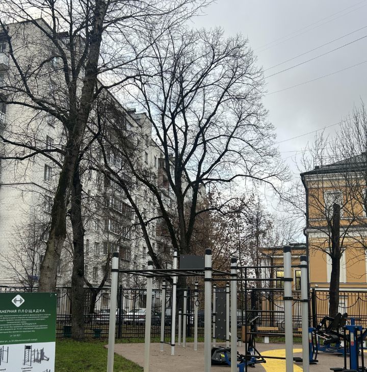 Сдается двухкомнатная квартира на Хохловский переулок, 10С7, метро Чистые пруды, г. Москва