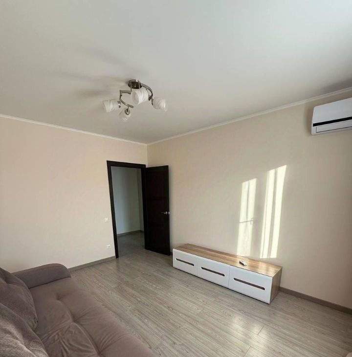 Снять однокомнатную квартиру на Муравская улица, 42к2, метро Митино, г. Москва