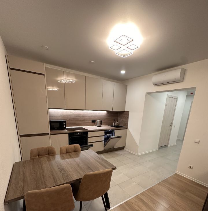 Снять 3х-комнатную квартиру на улица Академика Павлова, 38к1, метро Молодёжная, г. Москва