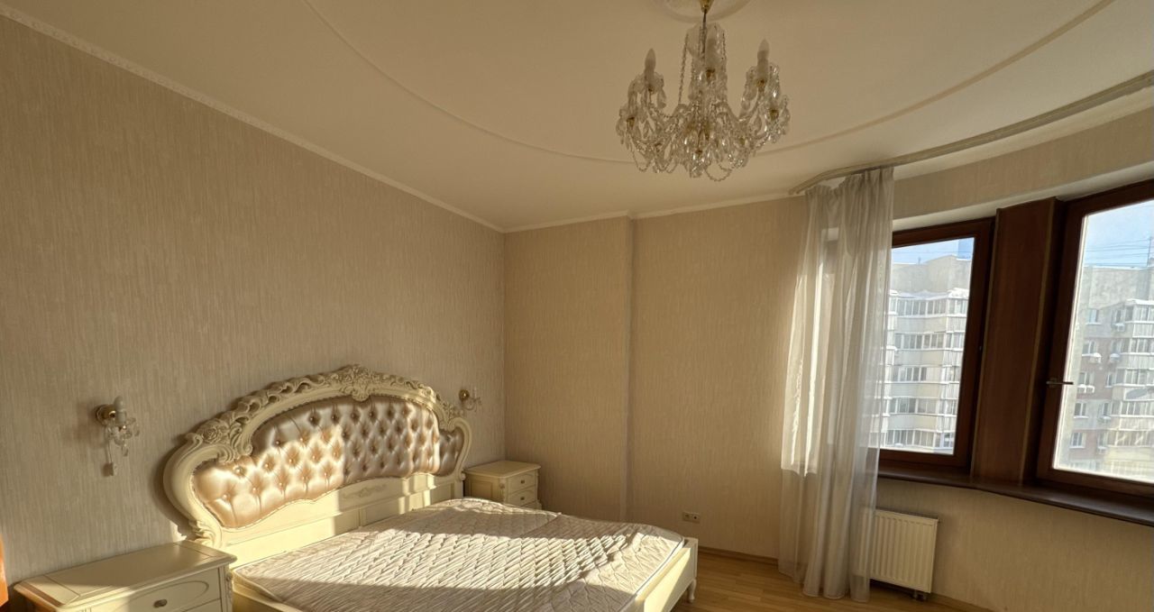 Сдается 3к квартира на Грохольский переулок, 28, метро Тургеневская, г. Москва