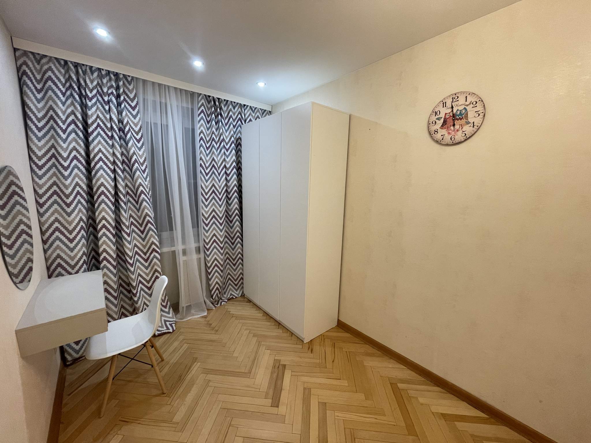 Снять 3к квартиру на г Москва, б-р Генерала Карбышева, д 5 к 3, г. Москва