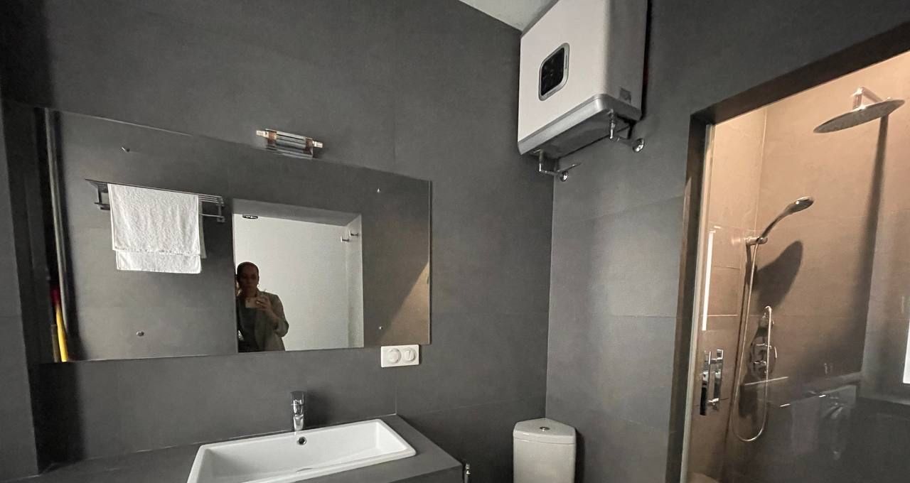 Сдаю 3-комнатную квартиру на 1-й Николощеповский переулок, 20/4, метро Смоленская (Арбатско-Покровская линия), г. Москва