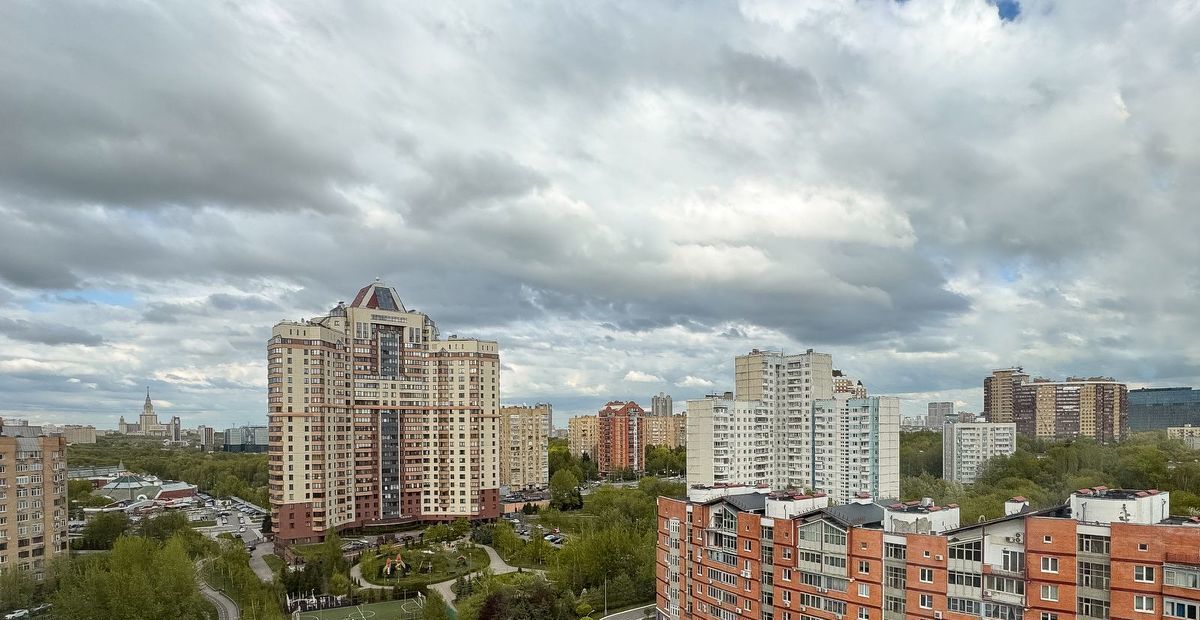 Снять 3к квартиру на улица Удальцова, 85К4, метро Мичуринский проспект, г. Москва