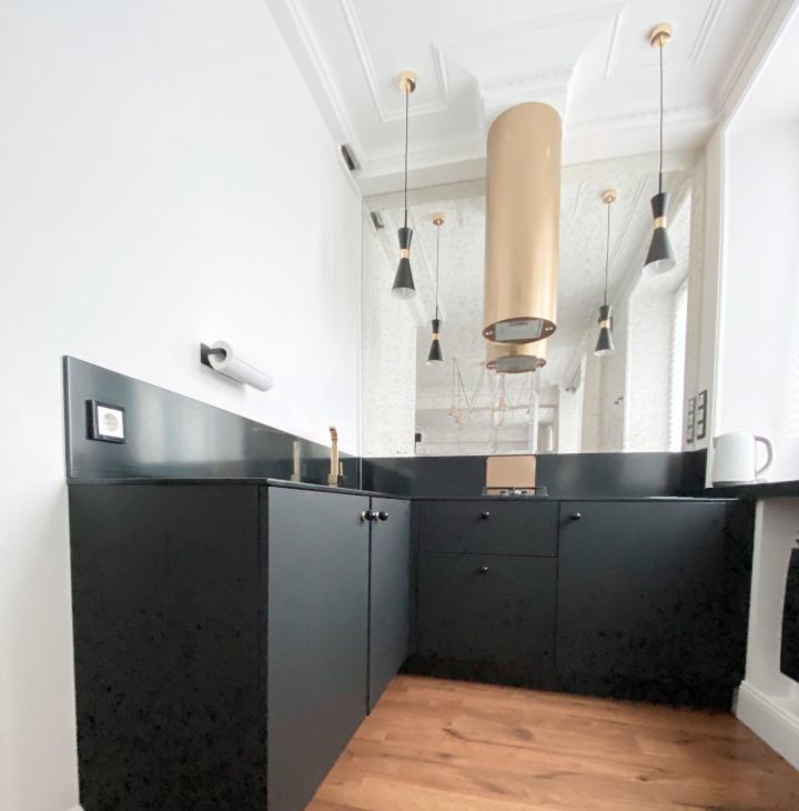 Сдаю 2к квартиру на Малая Бронная улица, 19А, метро Арбатская (Арбатско-Покровская линия), г. Москва