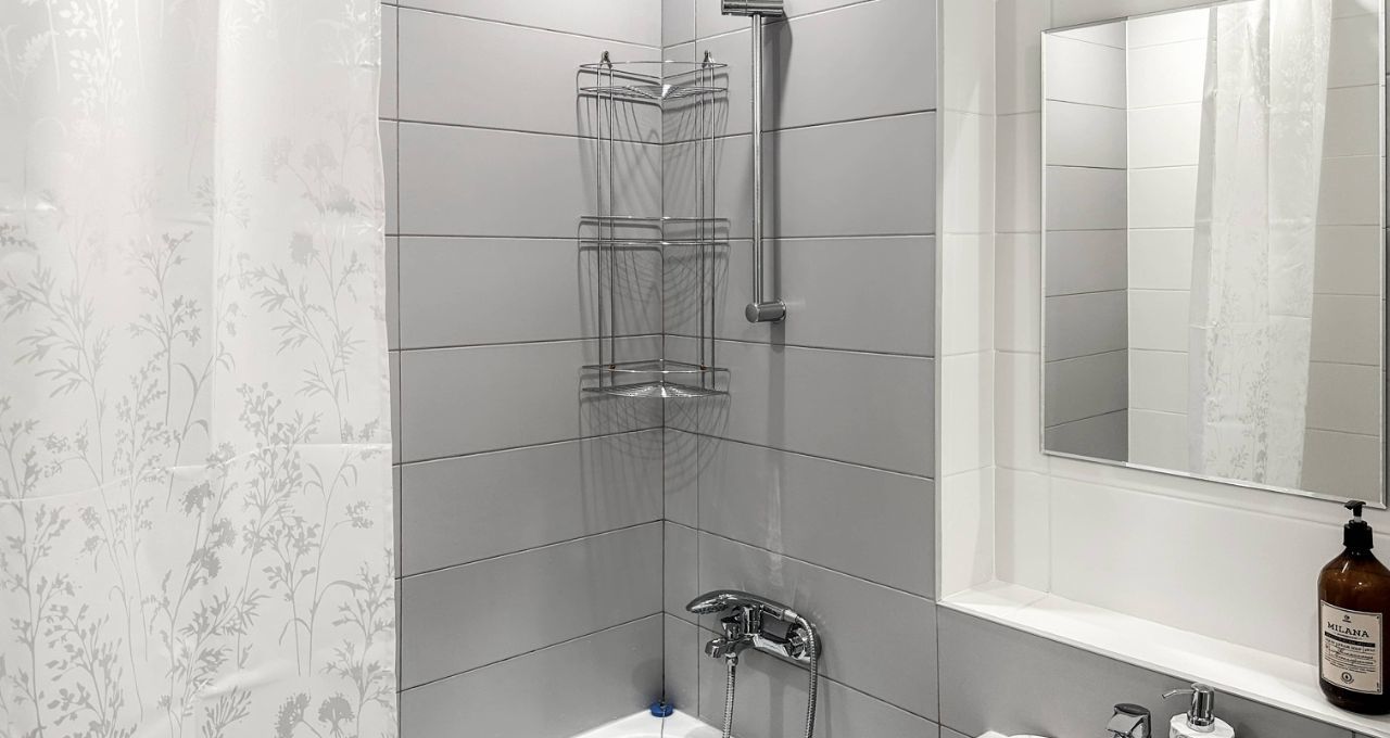 Сдается 2к квартира на улица Алхимовская, 1к4, метро Бунинская аллея, г. Москва