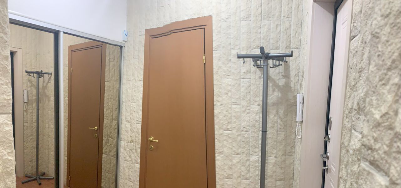 Сдам однокомнатную квартиру на Загородное шоссе, 9К3, метро Верхние Котлы, г. Москва
