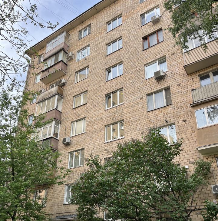 Сдаю 3-к квартиру на Васильевская улица, 5, метро Баррикадная, г. Москва