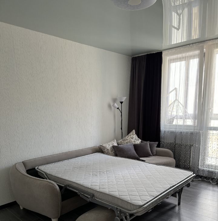 Сдается однокомнатная квартира на улица Летчика Ульянина, 7, метро Рассказовка, г. Москва