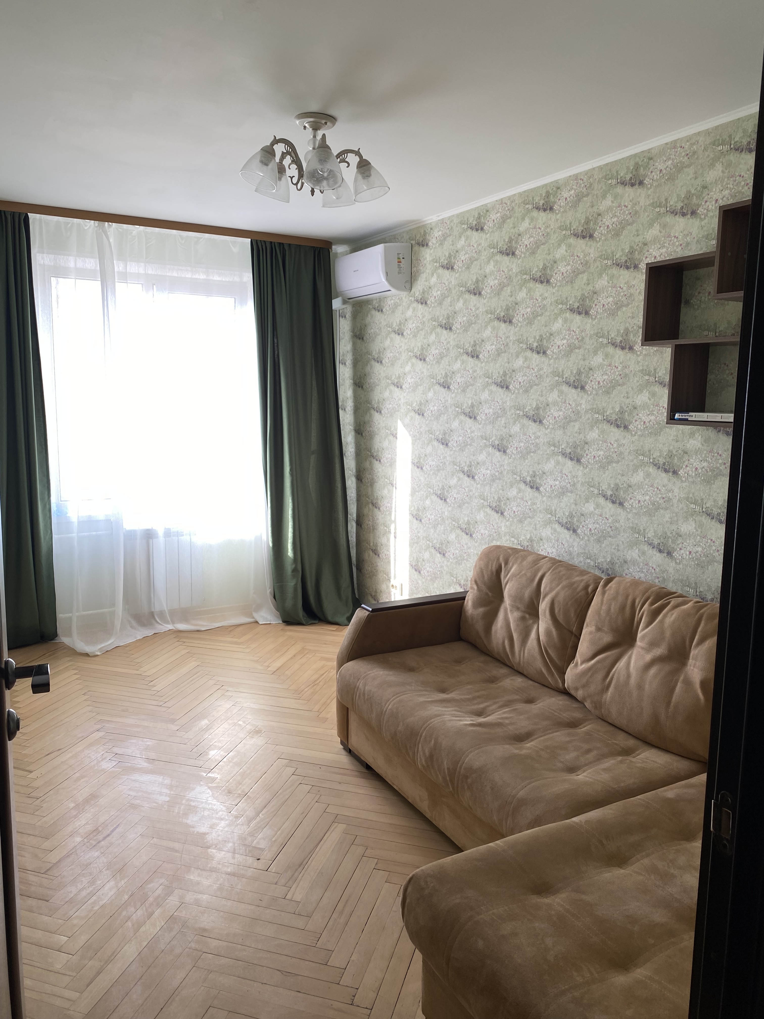 Сдам комнату на г Москва, ул 2-я Сокольническая, д 2, метро Красносельская, г. Москва