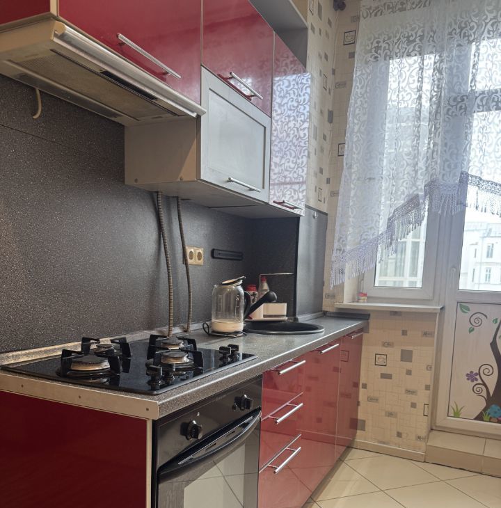 Сдам 2-комнатную квартиру на Басманный тупик, 10/12, метро Курская, г. Москва