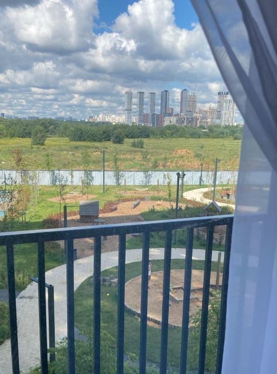 Сдаю 3-к квартиру на бульвар Чкаловский, 6, метро Тушинская, г. Москва