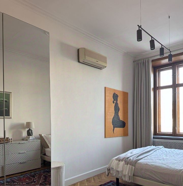 Сдаю 4к квартиру на Малая Бронная улица, 20С2, г. Москва