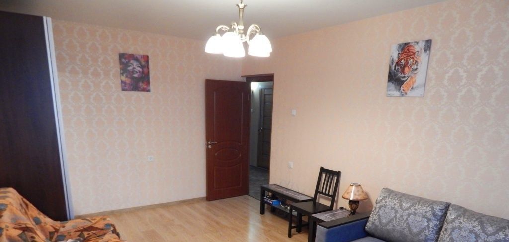 Сдаю 2-комнатную квартиру на проспект Защитников Москвы, 12, метро Лухмановская, г. Москва