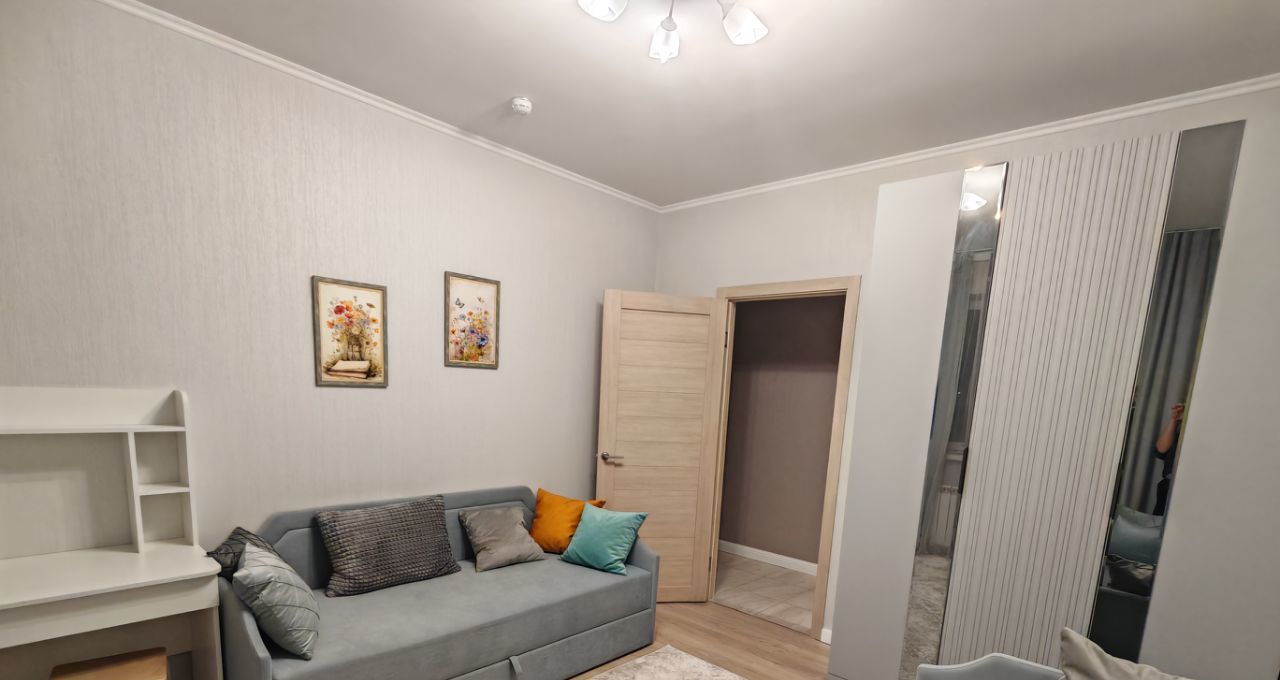 Сдается трехкомнатная квартира на улица Годовикова, 10, метро Рижская, г. Москва