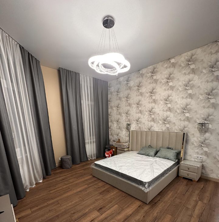 Сдаю 3х-комнатную квартиру на бульвар Андрея Тарковского, 8, метро Новопеределкино, г. Москва