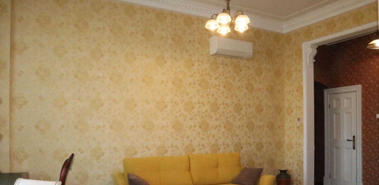 Сдаю двухкомнатную квартиру на Кутузовский проспект, 2/1К1А, метро Краснопресненская, г. Москва