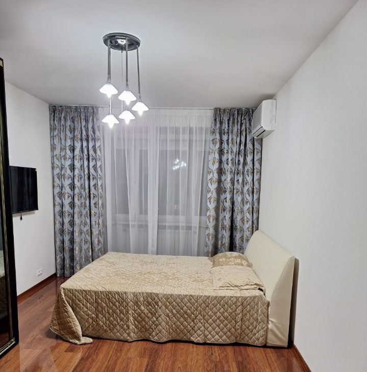 Сдаю 3х-комнатную квартиру на Панфиловский переулок, 1/16С1, метро Баррикадная, г. Москва