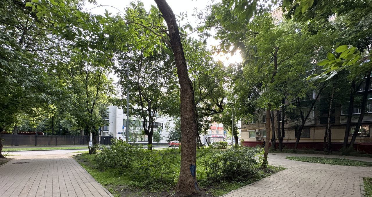 Сдаю 1-к квартиру на Большой Кондратьевский переулок, 12С1, метро Баррикадная, г. Москва