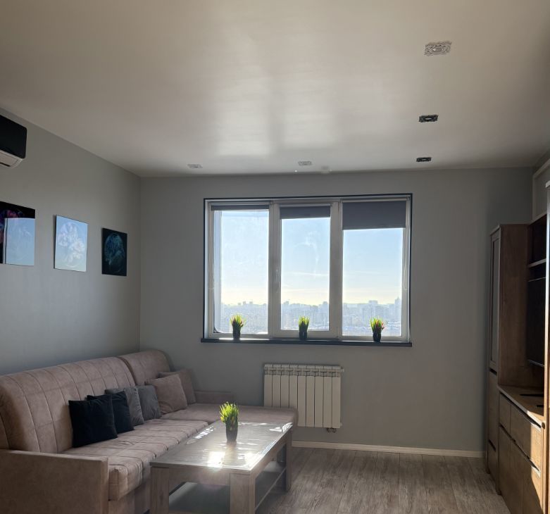 Аренда двухкомнатной квартиры на проспект 60-летия Октября, 17, метро Ленинский проспект, г. Москва