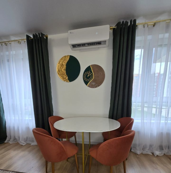 Сдается 3к квартира на проспект Куприна, 30к9, метро Бунинская аллея, г. Москва