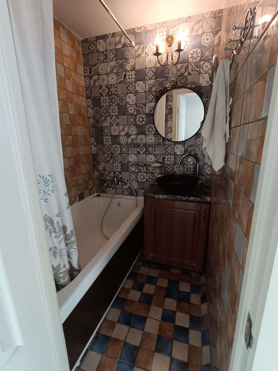 Снять 2к квартиру на г Москва, ул Генерала Белова, д 33/19, метро Домодедовская, г. Москва