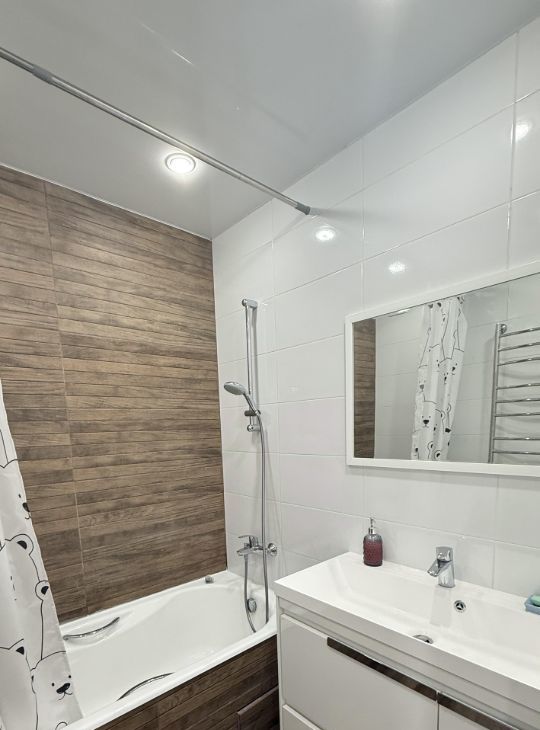 Сдается 2-комнатная квартира на улица Лаптева, 6к1, метро Филатов Луг, г. Москва