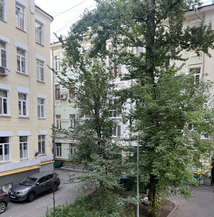 Сдам 4х-комнатную квартиру на Чистопрудный бульвар, 13С1, метро Красные ворота, г. Москва
