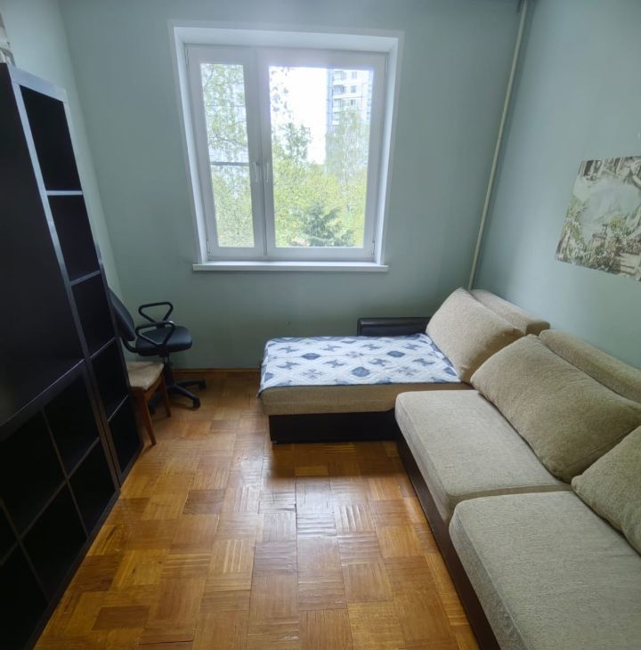Сдаю трехкомнатную квартиру на улица Академика Анохина, 30К3, метро Озёрная, г. Москва