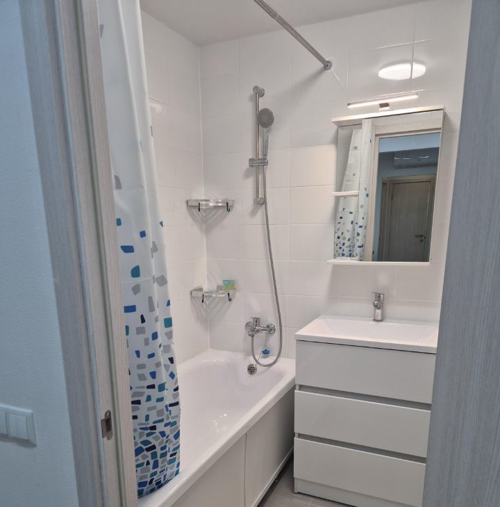 Снять 2к квартиру на Новоостаповская улица, 7к1, метро Крестьянская застава, г. Москва