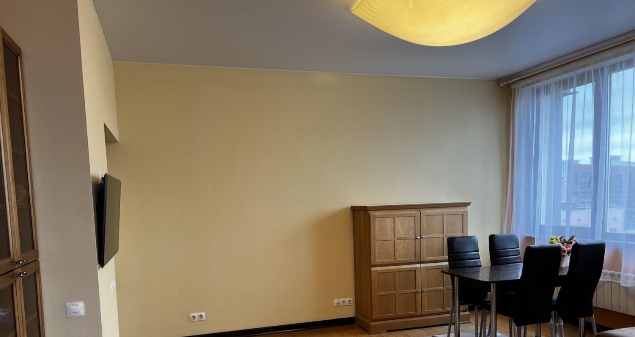 Сдается трехкомнатная квартира на проезд Березовой Рощи, 10, метро Хорошёвская, г. Москва