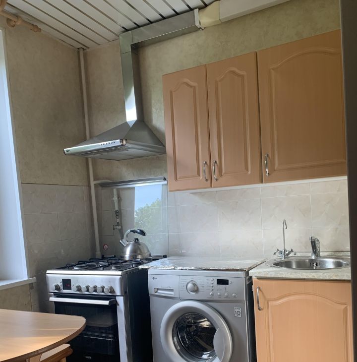 Сдаю 2к квартиру на Профсоюзная улица, 75К3, метро Калужская, г. Москва