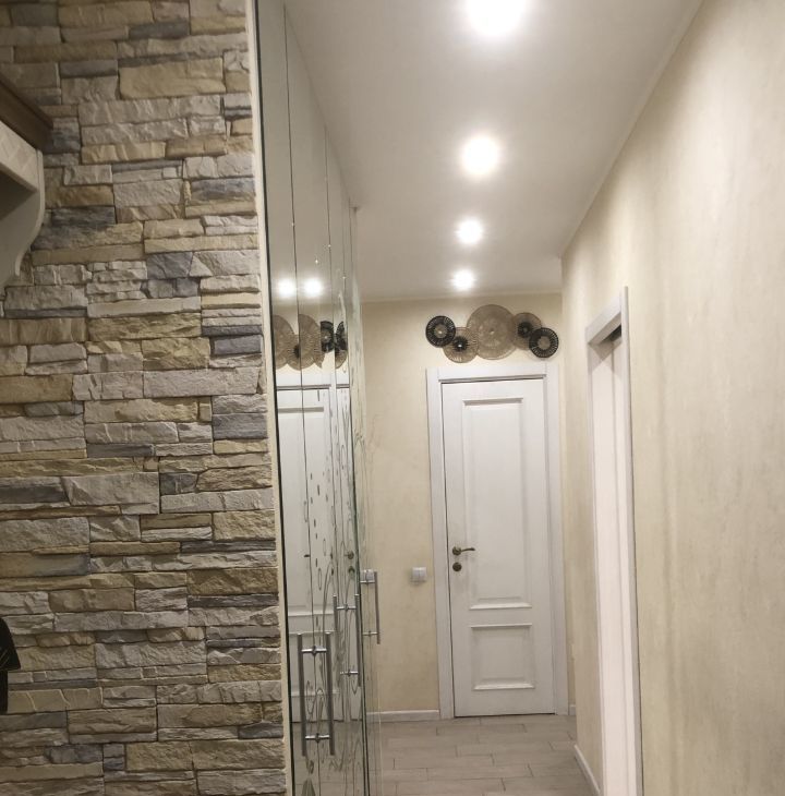 Сдается 3х-комнатная квартира на Смоленская улица, 10, метро Смоленская (Арбатско-Покровская линия), г. Москва