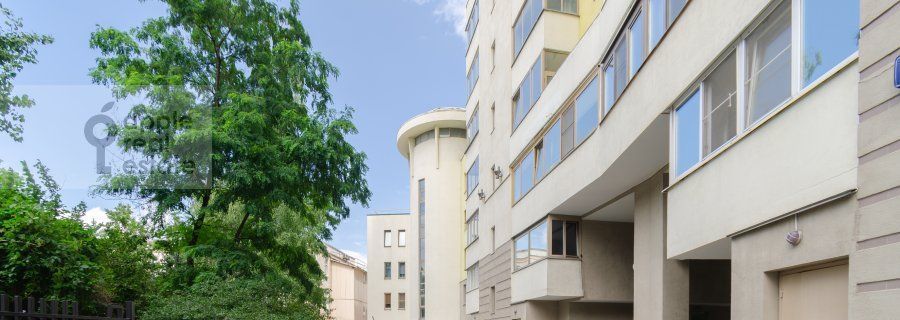 Сдается 3-комнатная квартира на Серпуховский переулок, 7С1, метро Серпуховская, г. Москва