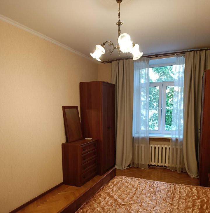 Сдаю 2-комнатную квартиру на Университетский проспект, 9, метро Воробьёвы горы, г. Москва