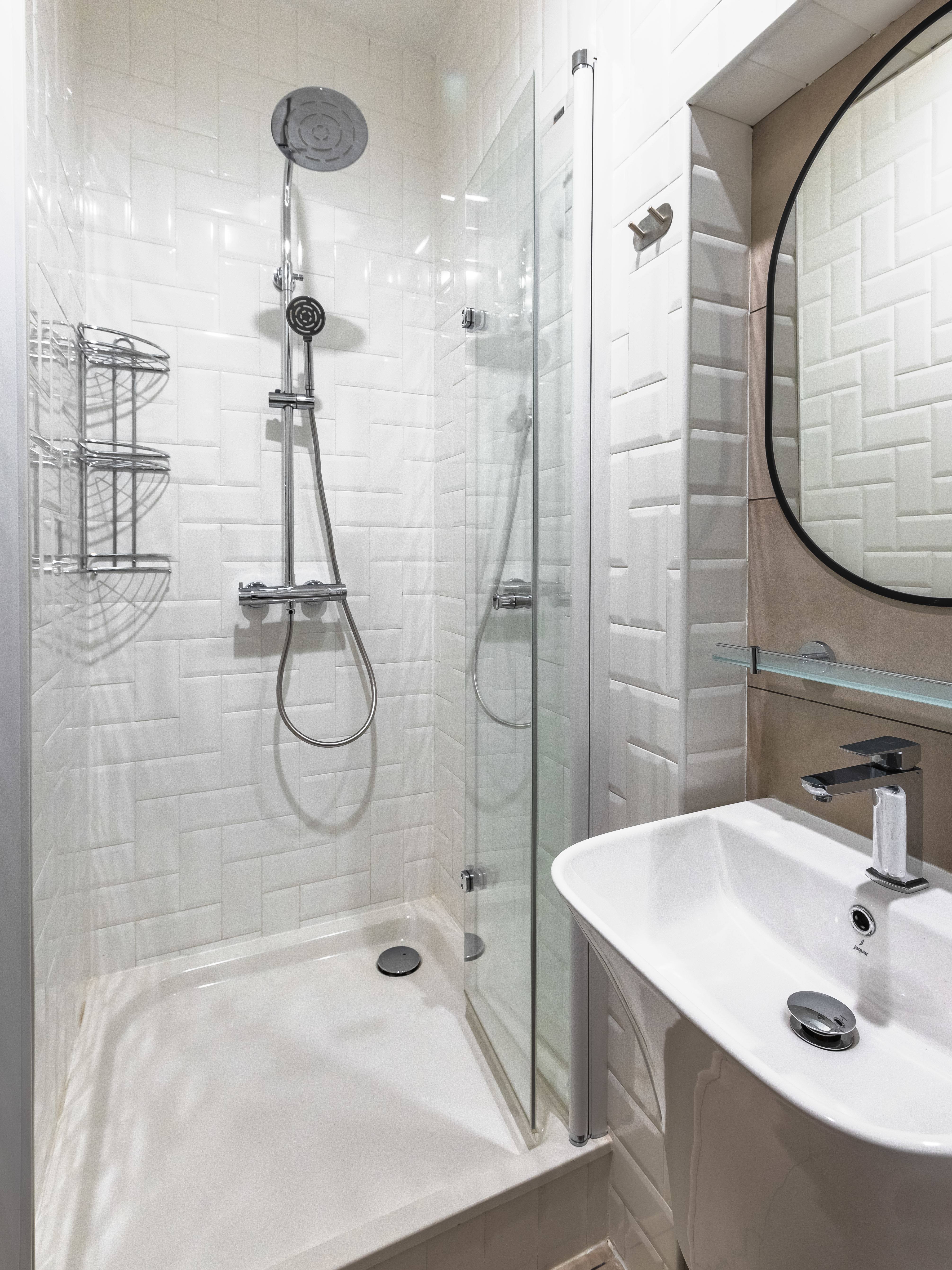 Сдается двухкомнатная квартира на г Санкт-Петербург, Невский пр-кт, д 102 литера Ж, метро Площадь Восстания, г. Санкт-Петербург