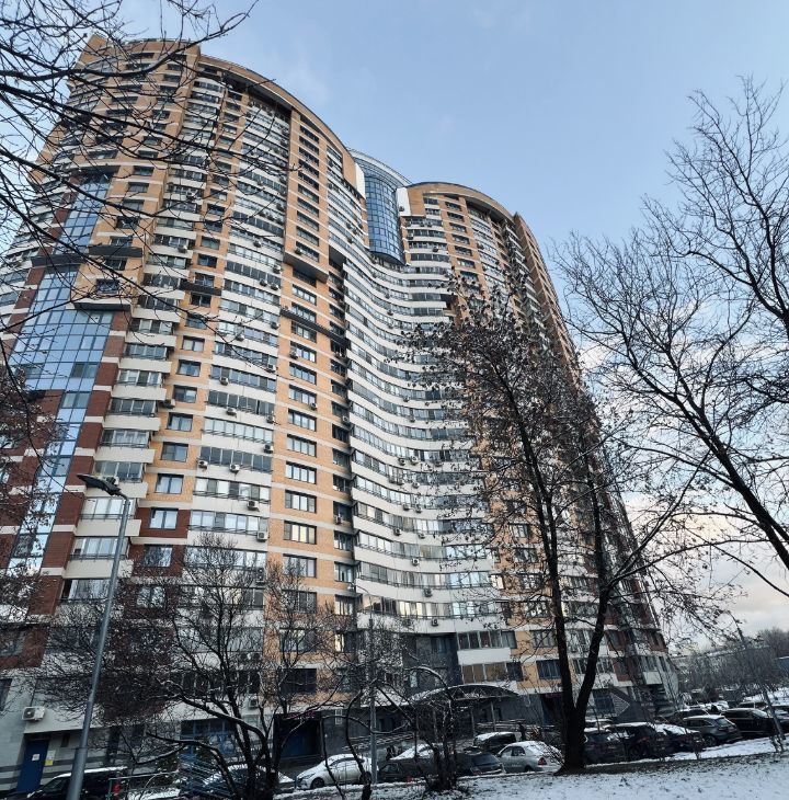 Снять 3-к квартиру на улица Архитектора Власова, 8, метро Профсоюзная, г. Москва