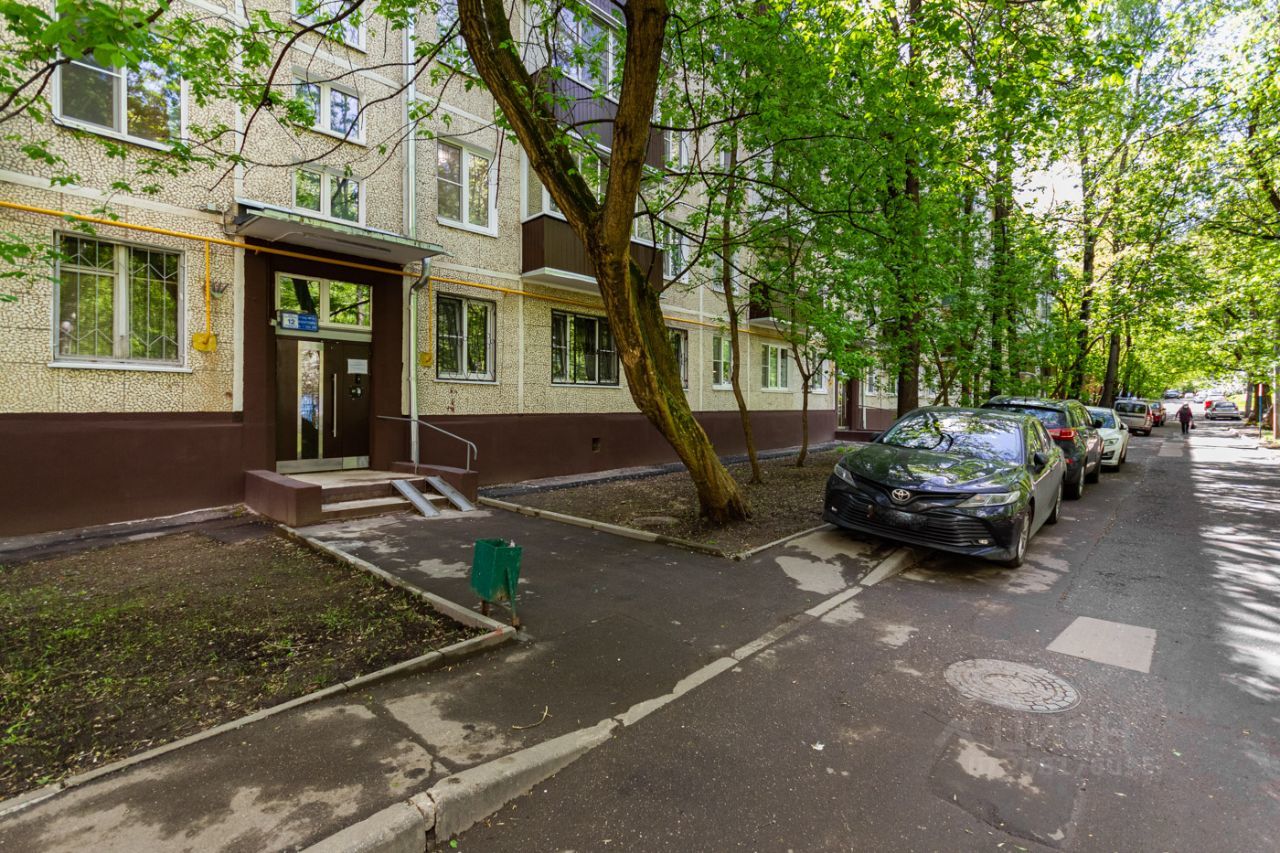 Снять 2х-комнатную квартиру на г Москва, ул Винокурова, д 12 к 2, метро Крымская, г. Москва