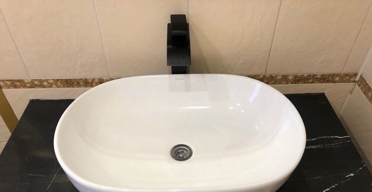 Сдается 4-комнатная квартира на улица Павла Андреева, 28К6, метро Шаболовская, г. Москва