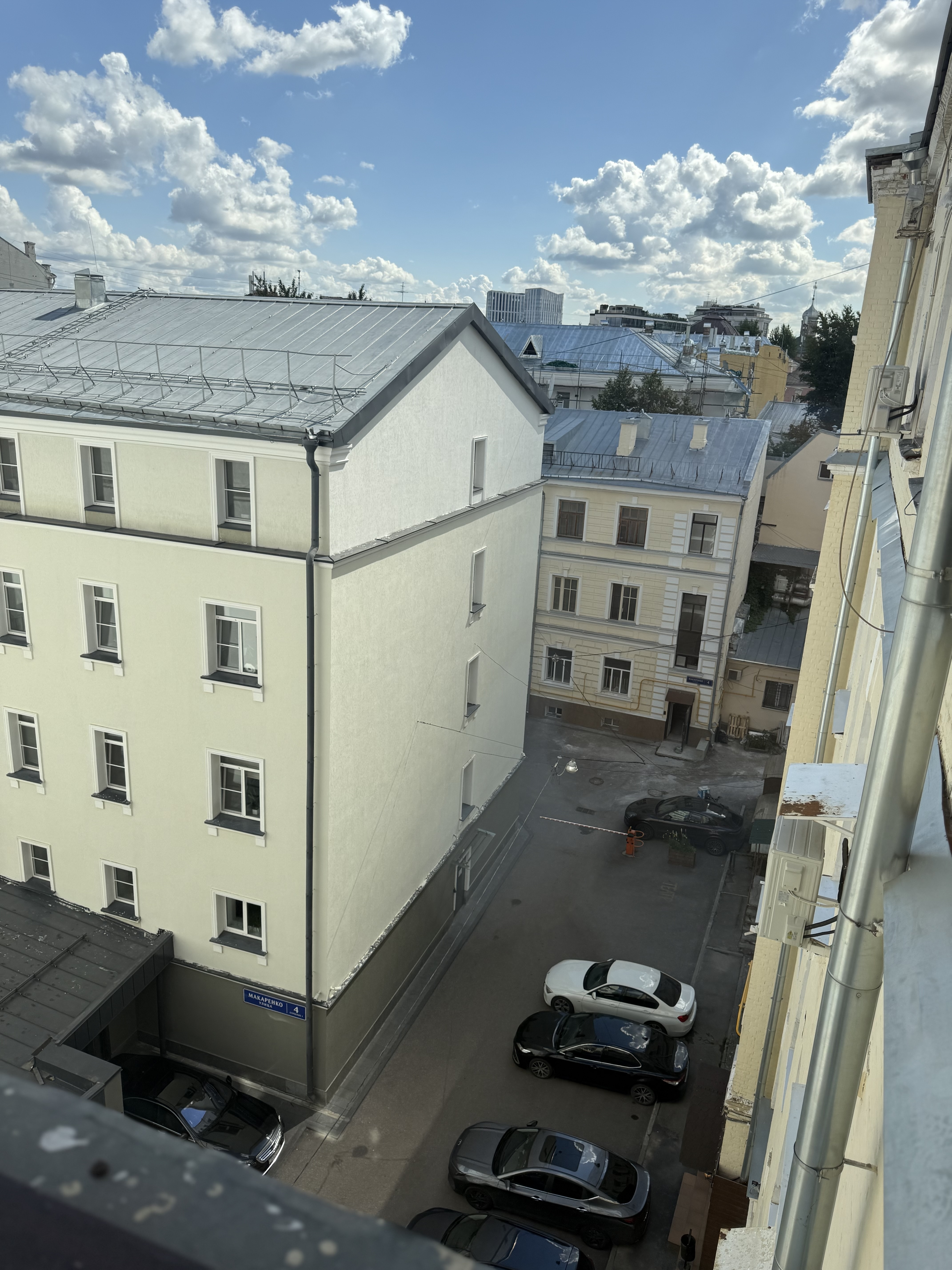Сдам 4х-комнатную квартиру на г Москва, ул Макаренко, д 2/21 стр 2, метро Тургеневская, г. Москва