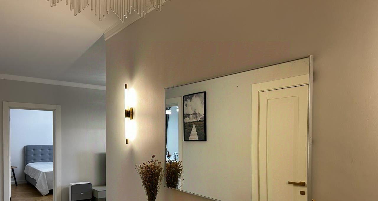 Снять трехкомнатную квартиру на улица Сергея Макеева, 1, метро Международная, г. Москва