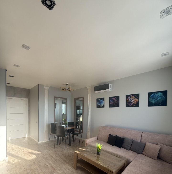 Снять 2-комнатную квартиру на проспект 60-летия Октября, 17, метро Площадь Гагарина, г. Москва