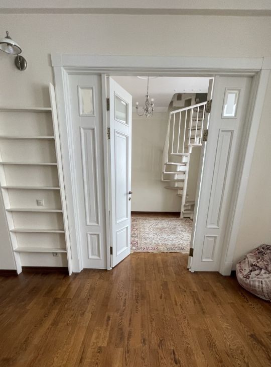 Сдам 4к квартиру на Гончарная улица, 26к1, метро Таганская, г. Москва