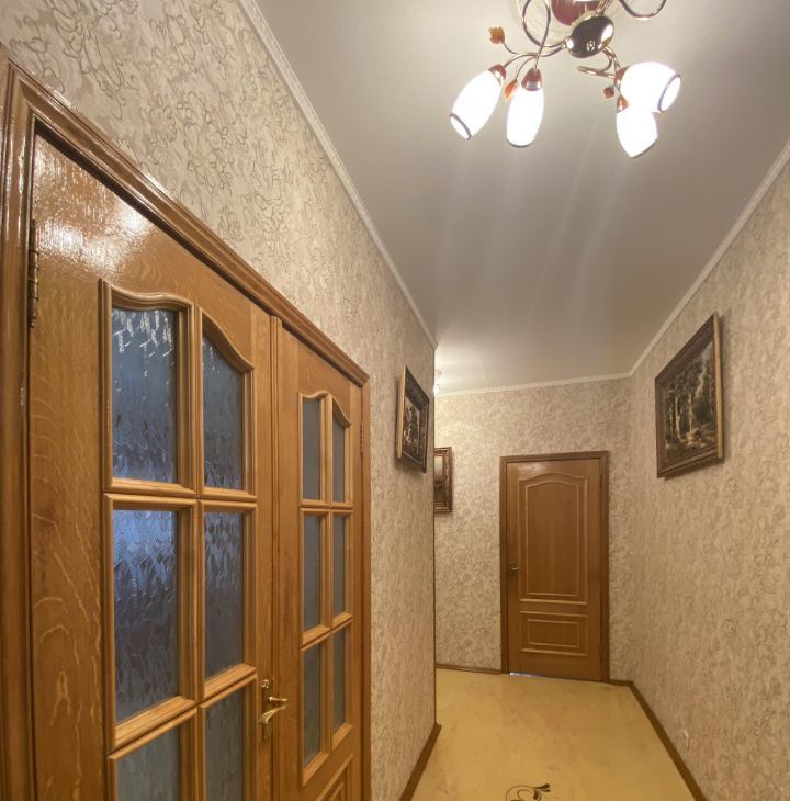 Снять трехкомнатную квартиру на улица Удальцова, 5К1, метро Проспект Вернадского, г. Москва