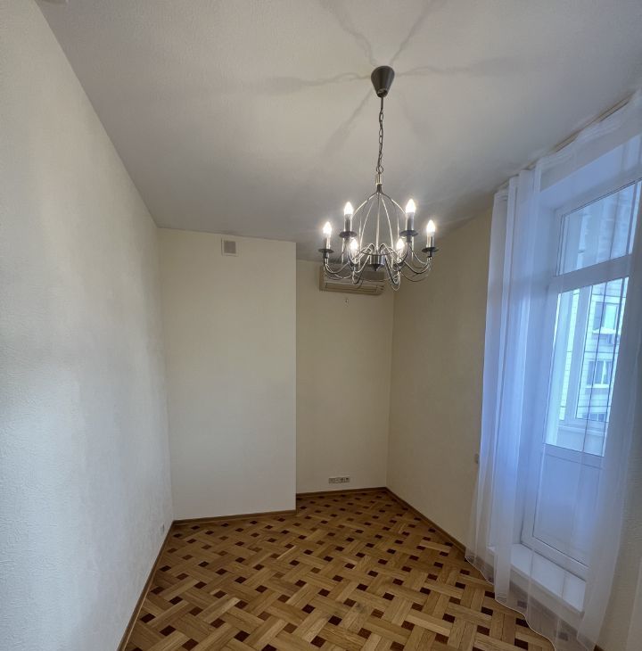 Снять 3х-комнатную квартиру на Новочеремушкинская улица, 18, метро Академическая, г. Москва