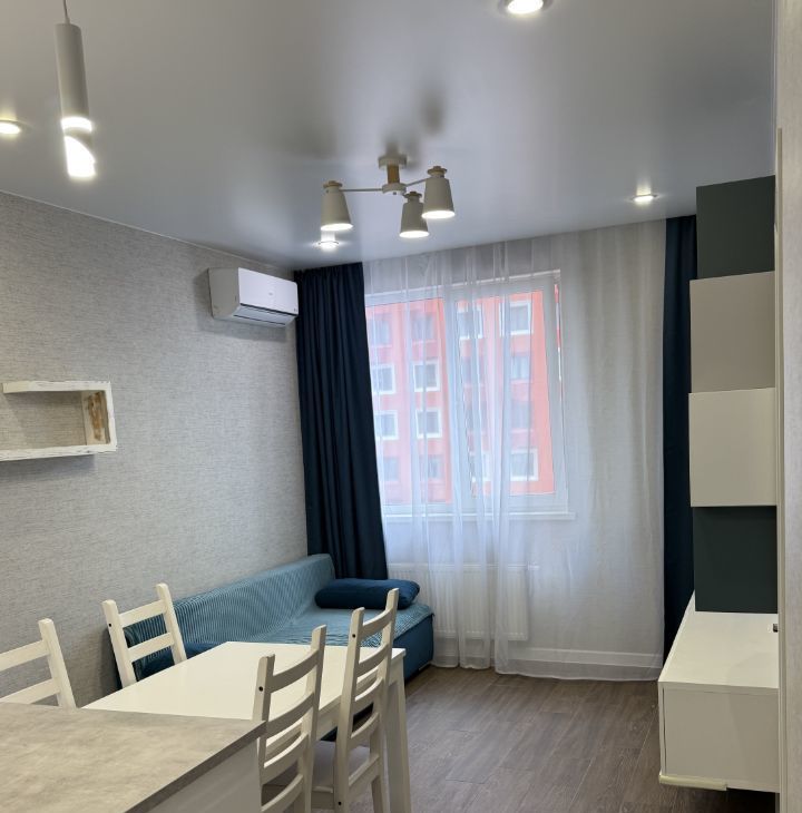 Сдам 1к квартиру на улица Анны Ахматовой, 11к1, метро Рассказовка, г. Москва