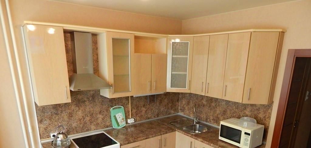 Сдам 2к квартиру на проспект Защитников Москвы, 12, метро Лухмановская, г. Москва