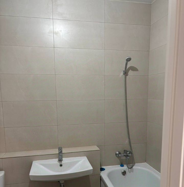 Сдам 2-к квартиру на улица Уточкина, 8к1, метро Бунинская аллея, г. Москва