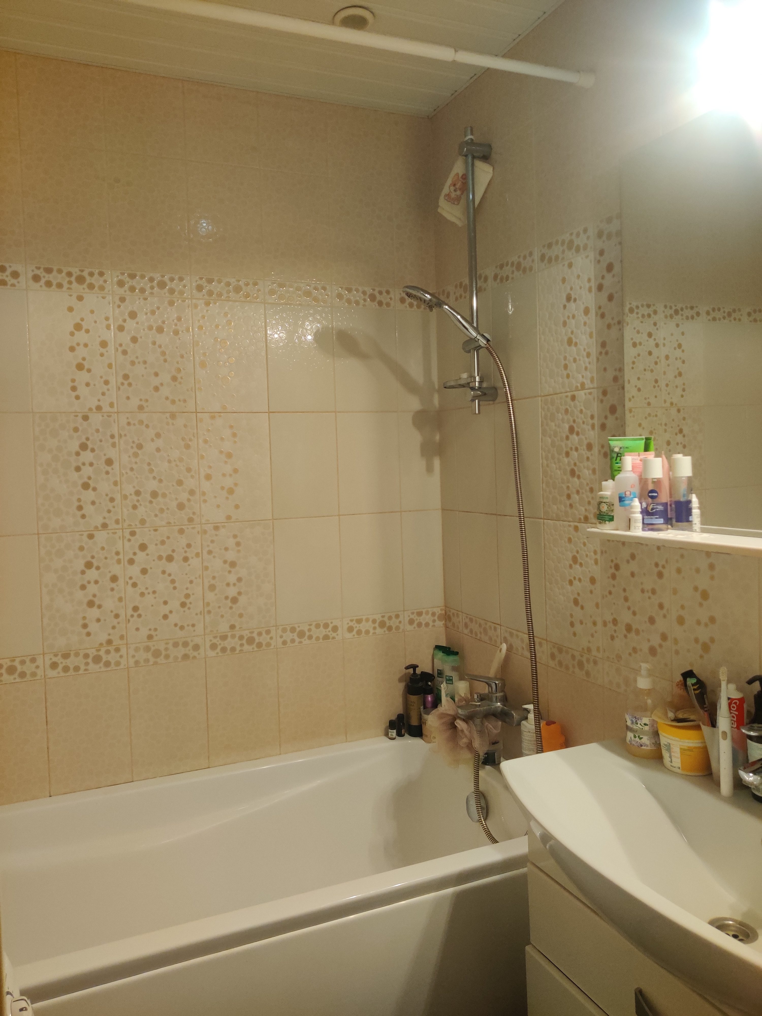 Сдам комнату на г Москва, ул Новогиреевская, д 41, метро Перово, г. Москва