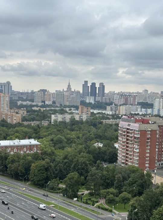 Аренда 3к квартиры на Можайское шоссе, 6К1, метро Кунцевская, г. Москва