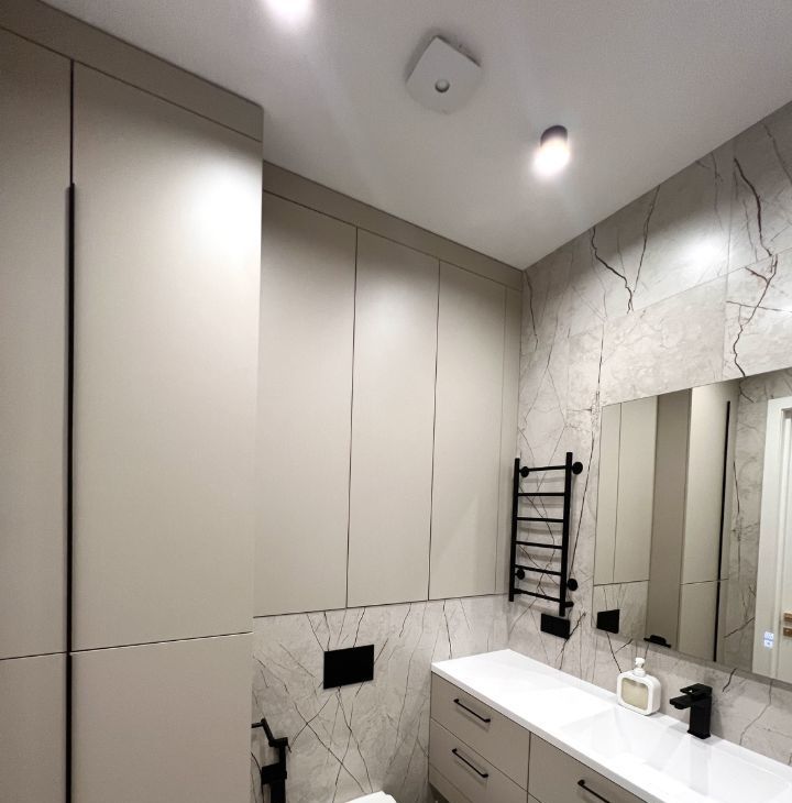 Сдаю 3к квартиру на Винницкая улица, 8к2, метро Раменки, г. Москва